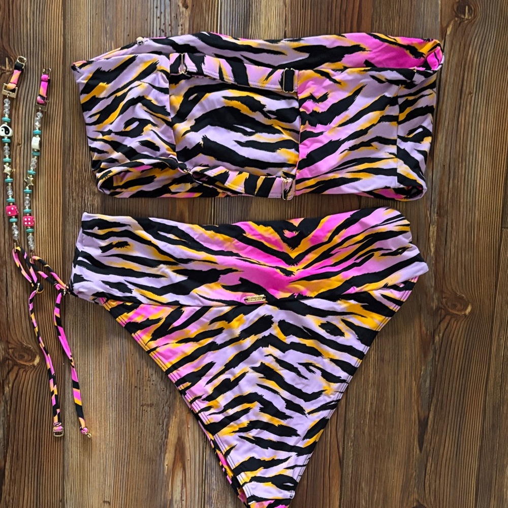 Beach Bunny London Bralette Bikini Top XL & Bottom L tiger print NWOT - Picture 4 of 6